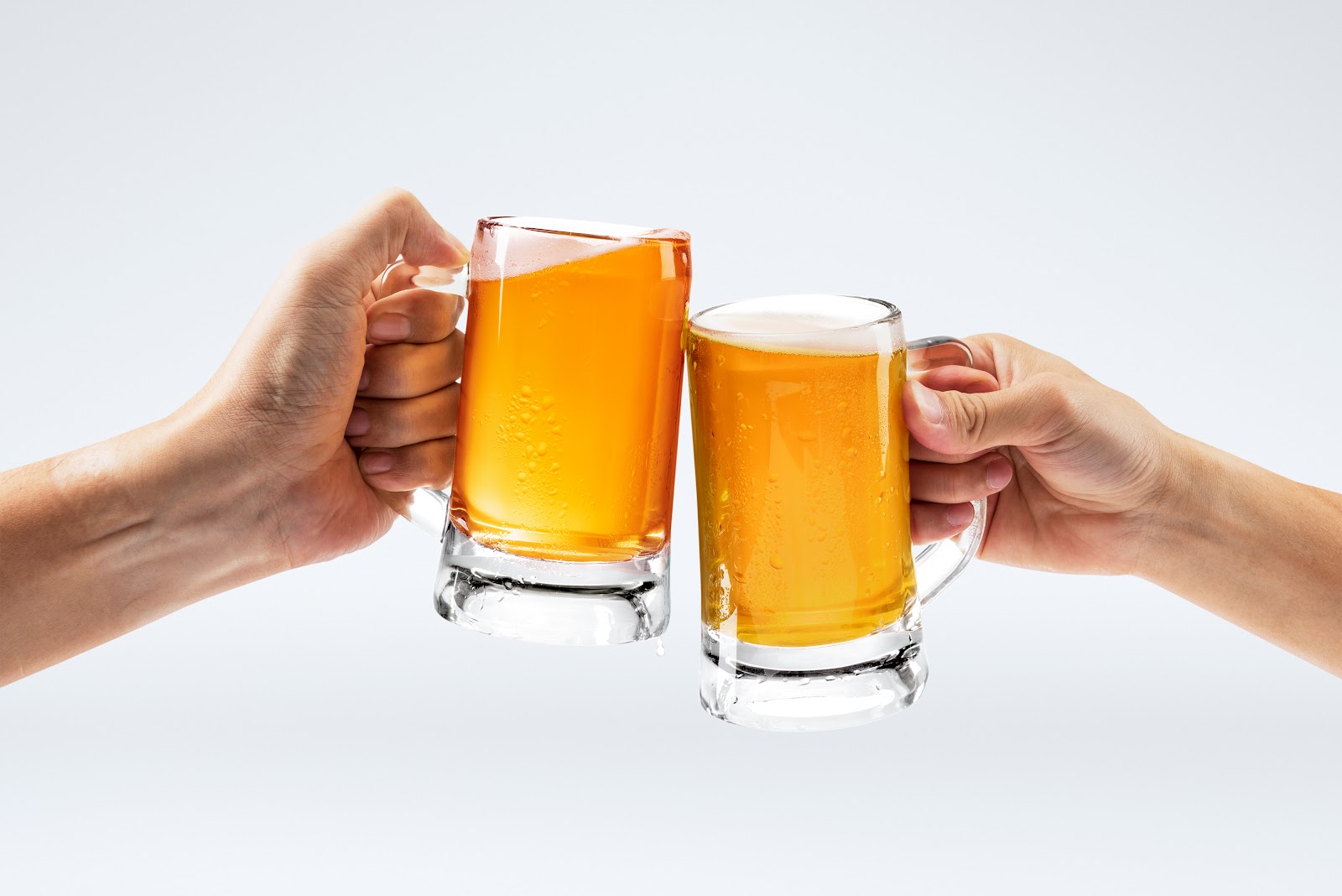 하루 소주 2~3잔도 위험 “‘젊은 대장암’ 위험 20% 증가” 연구 결과 발표 (colorectal cancer risk)