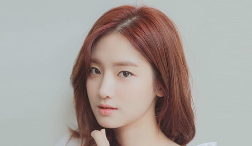 배우 박주현의 날씬 비결? 제육볶음과 두부 오이 비빔밥 식단 분석
